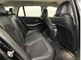 BMW 320 2022/3 - 10