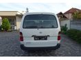 TOYOTA HIACE 2011/12 - 4