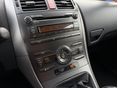 TOYOTA AURIS 2007/6 - 16