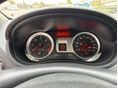 RENAULT CLIO 2011/4 - 5