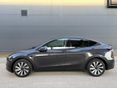 TESLA MODEL Y 2025/6 - 2