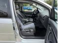 VOLKSWAGEN TOURAN 2010 - 9