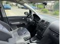 VOLKSWAGEN TOURAN 2010 - 10