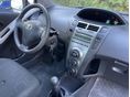 TOYOTA YARIS 2009 - 24