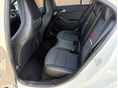 MERCEDES-BENZ A 180 2017 - 11