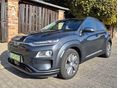 HYUNDAI KONA EV 64kWh Premium 48500 km. 3 fázis. Hőszivattyú. 100% SOH. Gyári garancia