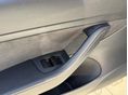 TESLA MODEL 3 2021/2 - 9