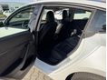 TESLA MODEL 3 2021/2 - 12