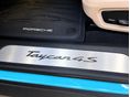 PORSCHE TAYCAN 2021/10 - 15