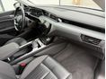AUDI E-TRON 2021/2 - 8