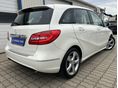 MERCEDES-BENZ B 180 2014/1 - 3