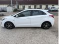 HYUNDAI I30 2015/12 - 8