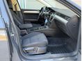 VOLKSWAGEN PASSAT VIII 2015 - 9