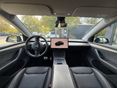TESLA MODEL Y 2022/6 - 18