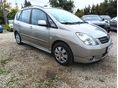 TOYOTA COROLLA VERSO 2002/7 - 3