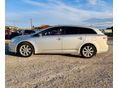 TOYOTA AVENSIS 2010/2 - 5