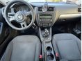 VOLKSWAGEN JETTA 2011/4 - 5