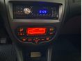 PEUGEOT 206 2004/9 - 3