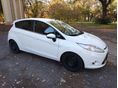 FORD FIESTA 2010/10 - 1