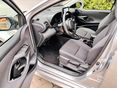 TOYOTA YARIS 2025/3 - 10