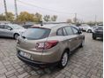 RENAULT MEGANE 2010/9 - 6