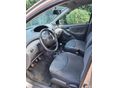 TOYOTA YARIS 2003 - 6