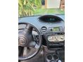TOYOTA YARIS 2003 - 9