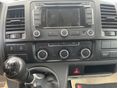 VOLKSWAGEN TRANSPORTER T5 2015/4 - 6