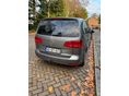 VOLKSWAGEN TOURAN 2011/1 - 3