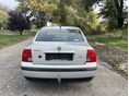 VOLKSWAGEN PASSAT 1999/6 - 3