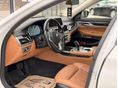 BMW 750 2017/12 - 12
