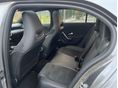 MERCEDES-BENZ A 200 2023/4 - 9