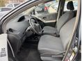 TOYOTA YARIS 2009/4 - 9