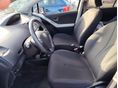 TOYOTA YARIS 2011/6 - 7