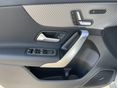 MERCEDES-BENZ A 250 2023/10 - 9