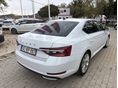 SKODA SUPERB 2023/7 - 5