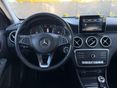 MERCEDES-BENZ A 160 2017/11 - 6