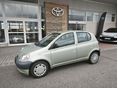 TOYOTA YARIS 2002/9 - 1