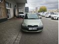 TOYOTA YARIS 2002/9 - 3