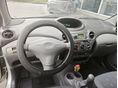 TOYOTA YARIS 2002/9 - 8