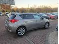 TOYOTA AURIS 2015/10 - 4