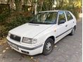 SKODA FELICIA 2000/11 - 1