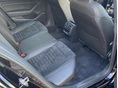 VOLKSWAGEN PASSAT 2018/6 - 8