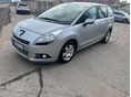 PEUGEOT 5008 2012/11 - 1
