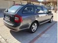 SKODA OCTAVIA 2010/8 - 3