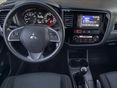 MITSUBISHI OUTLANDER 2016/8 - 12