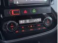 MITSUBISHI OUTLANDER 2016/8 - 16