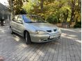 RENAULT MEGANE 2003/7 - 2
