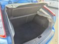 FORD FOCUS 2010/6 - 13