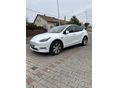 TESLA MODEL Y 2023/5 - 4